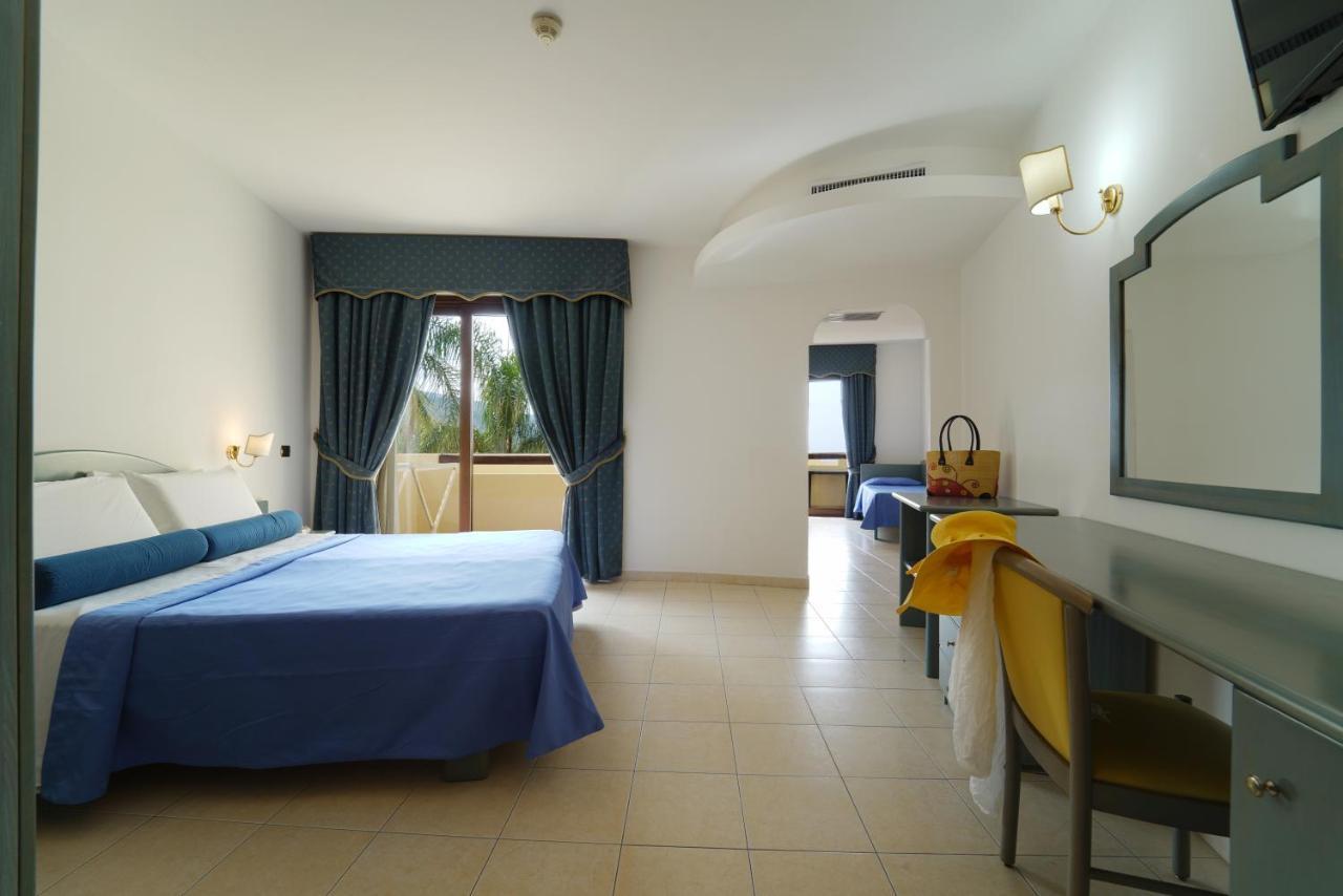 Hotel Scoglio Del Leone Цамброне Екстер'єр фото