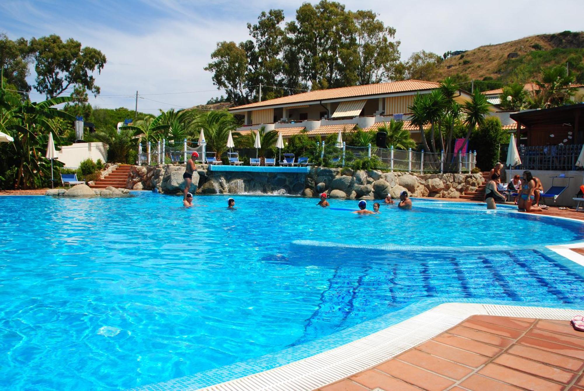 Hotel Scoglio Del Leone Цамброне Екстер'єр фото