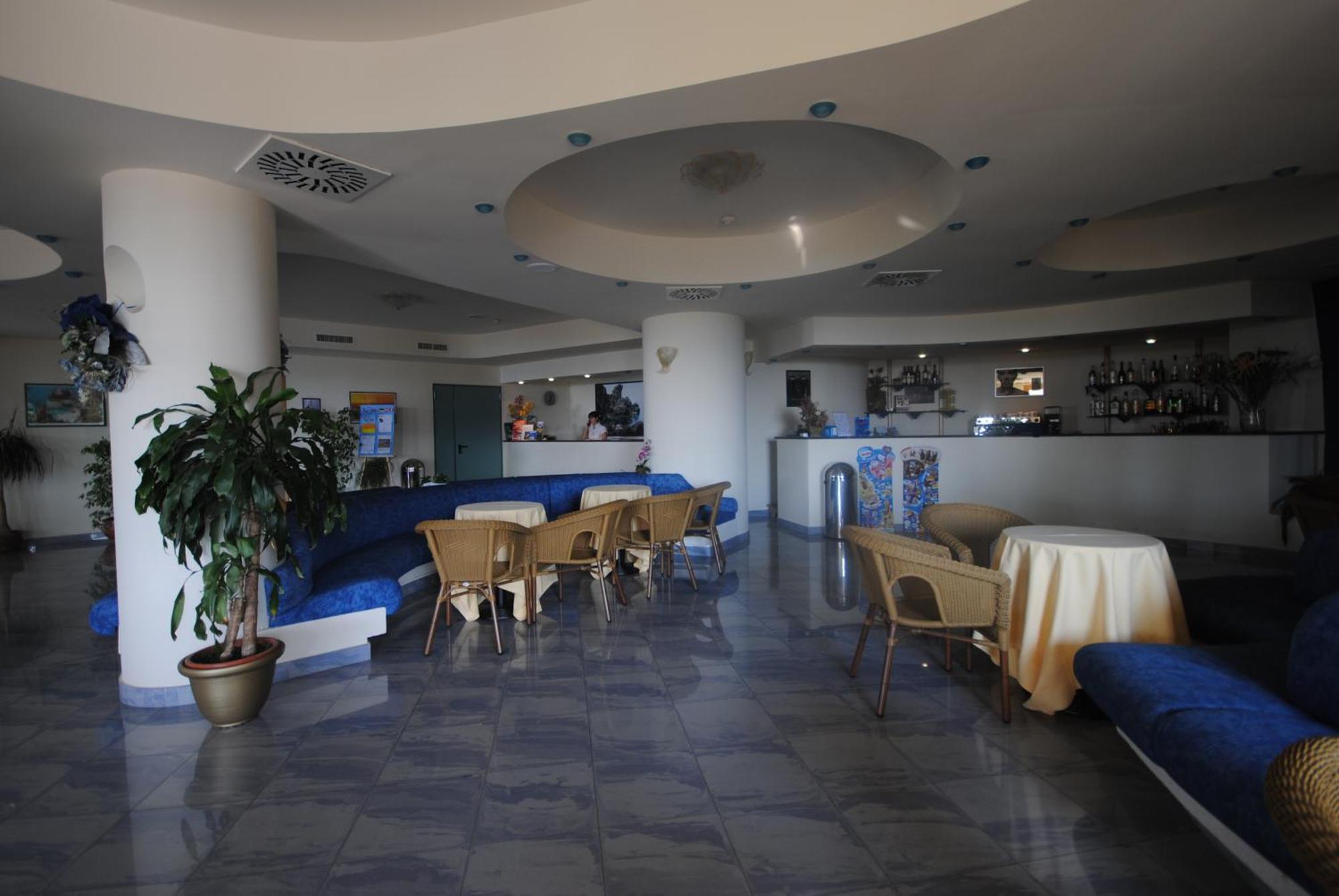 Hotel Scoglio Del Leone Цамброне Екстер'єр фото