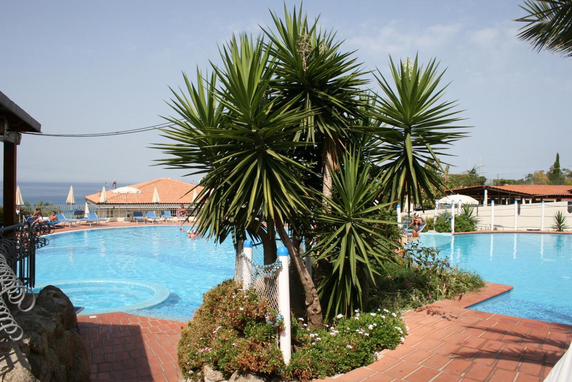 Hotel Scoglio Del Leone Цамброне Екстер'єр фото