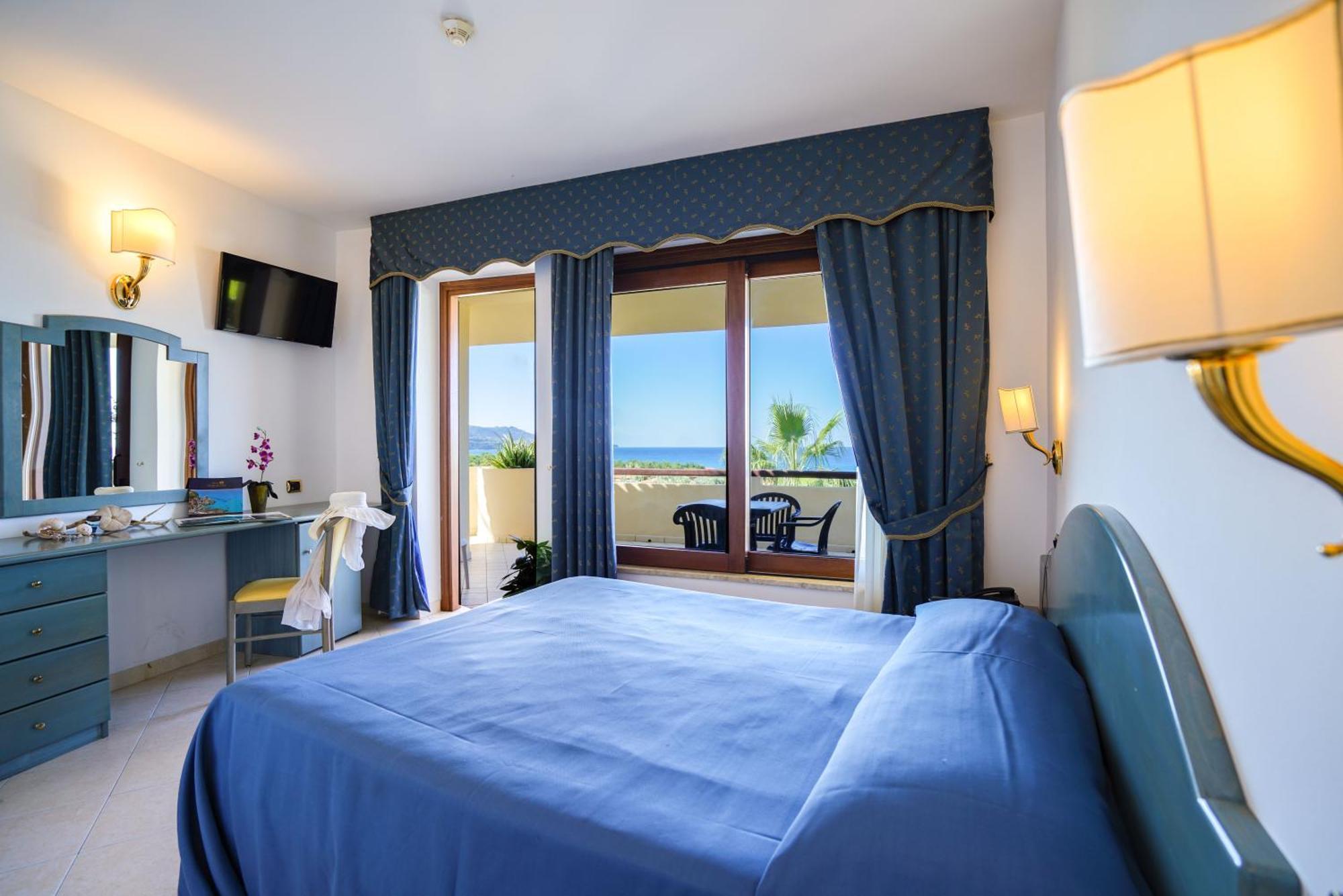 Hotel Scoglio Del Leone Цамброне Екстер'єр фото