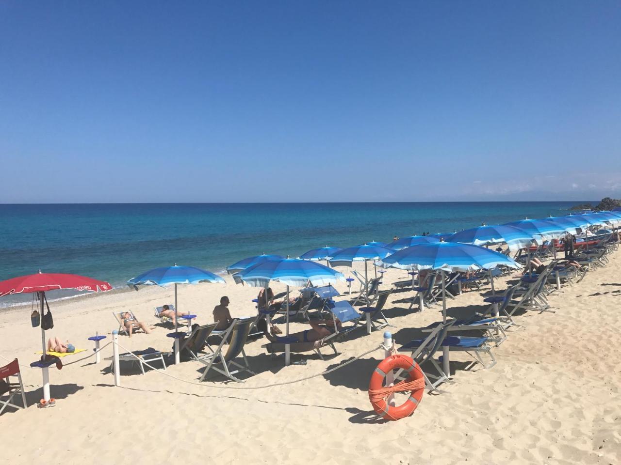 Hotel Scoglio Del Leone Цамброне Екстер'єр фото